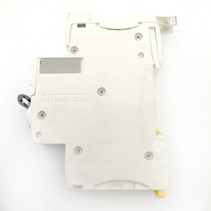 Schneider Electric iKQ C10A C10 10A 10 Amp MCB Circuit Breaker Type C